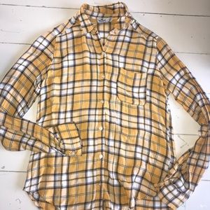 Hollister Soft flannel button up